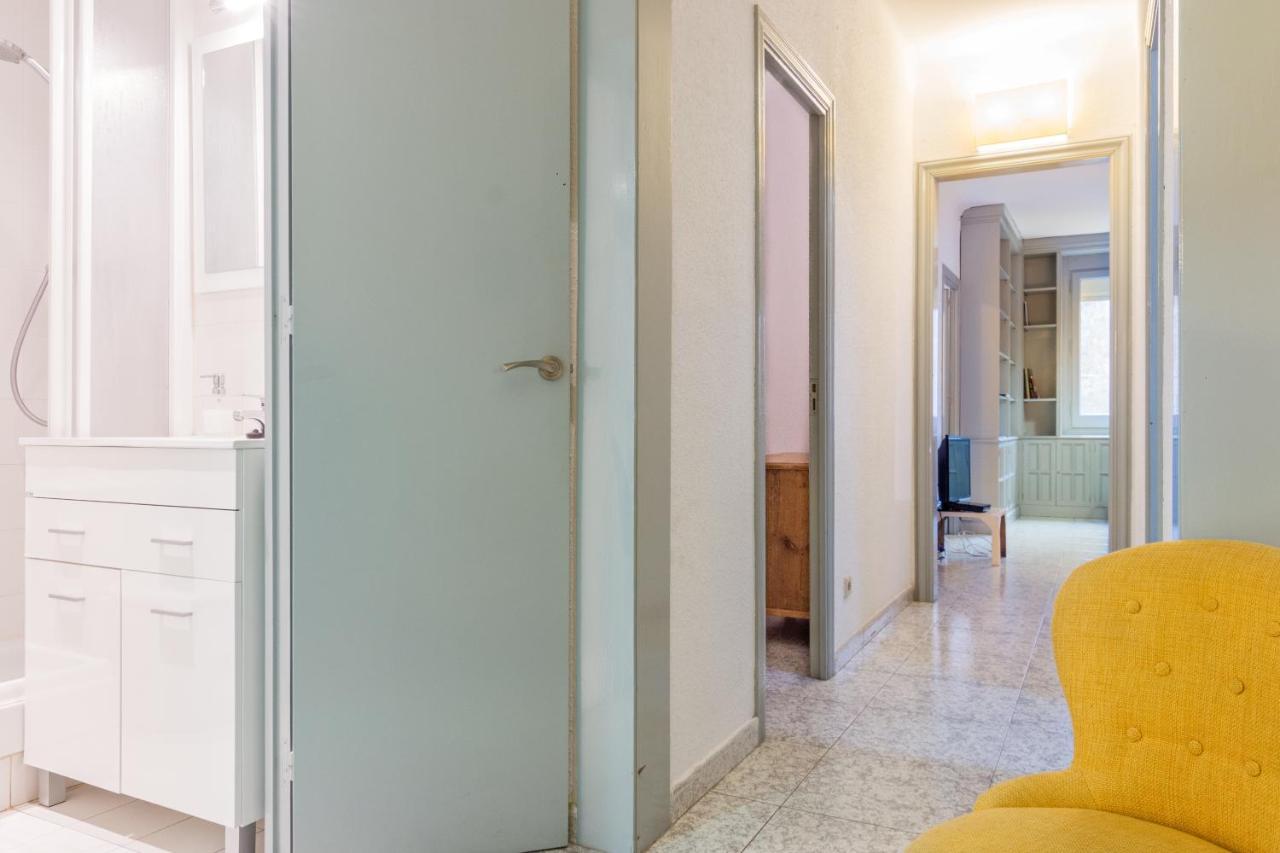 Charm Apartment Sagrada Familia Barcelona Exterior photo